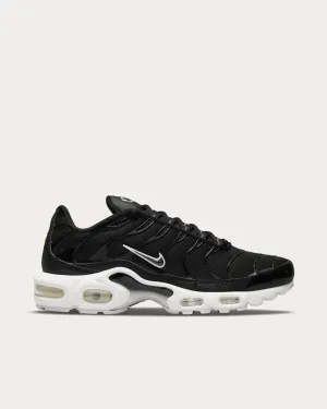 Air Max Plus Black / White Low Top Sneakers