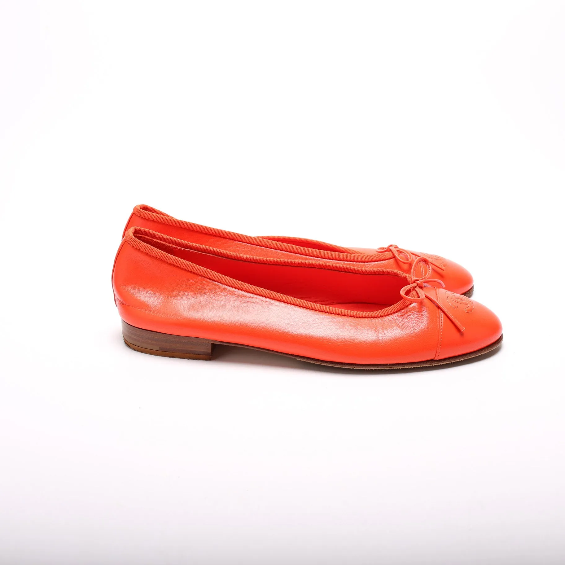 CC Cap Toe Flats Size 40