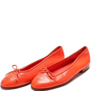 CC Cap Toe Flats Size 40