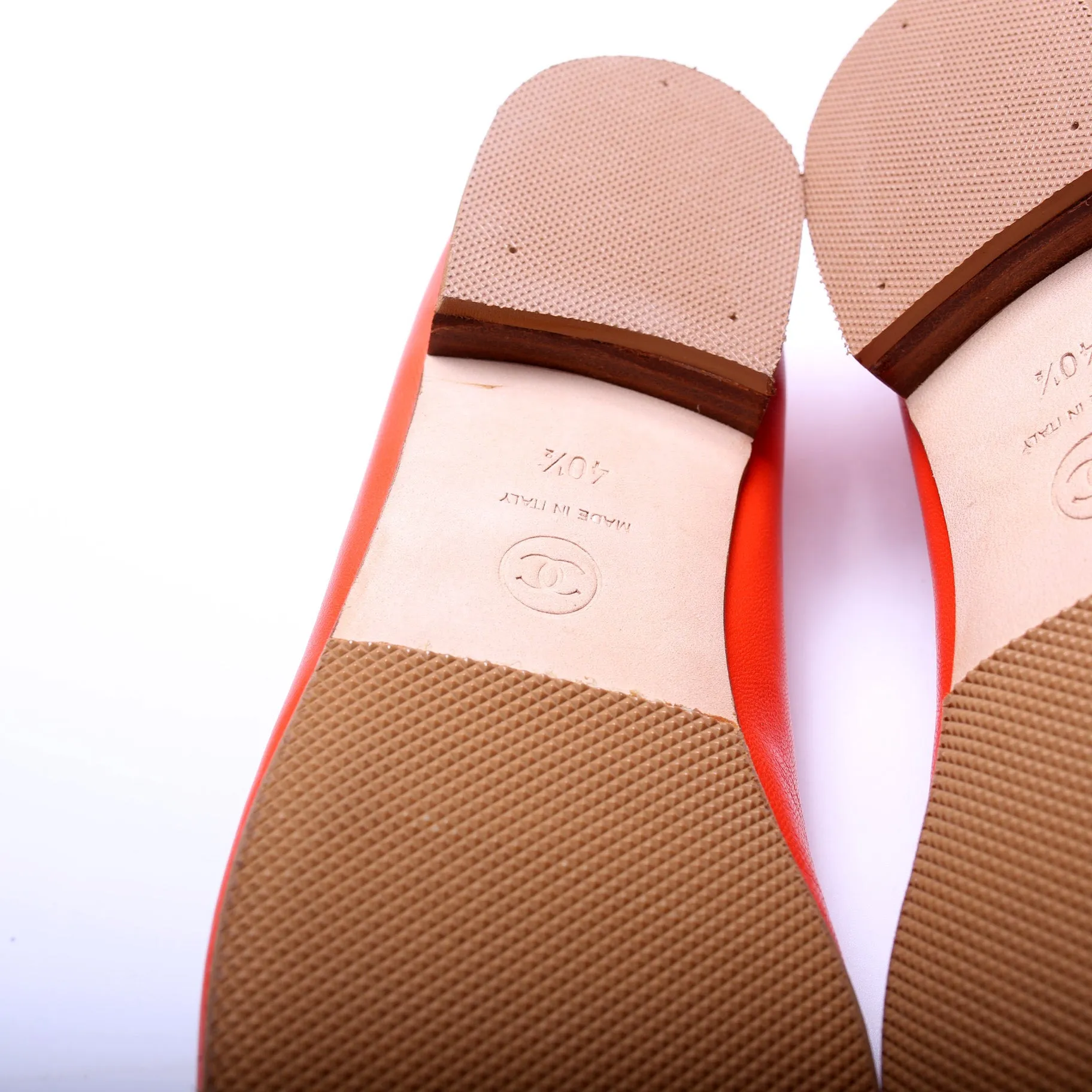 CC Cap Toe Flats Size 40