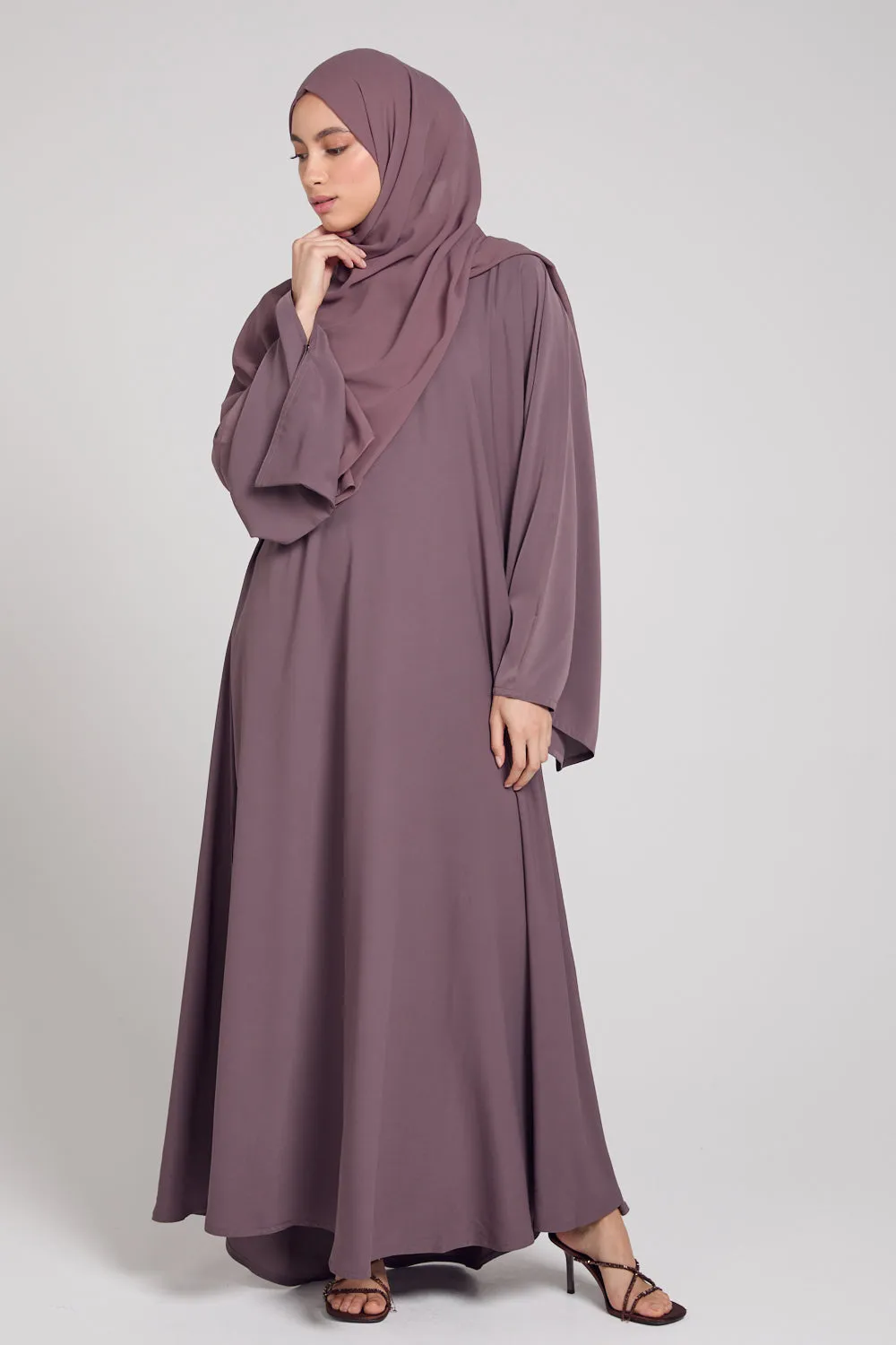 Flared Sleeve Umbrella Cut Closed Abaya - Twilight Mauve