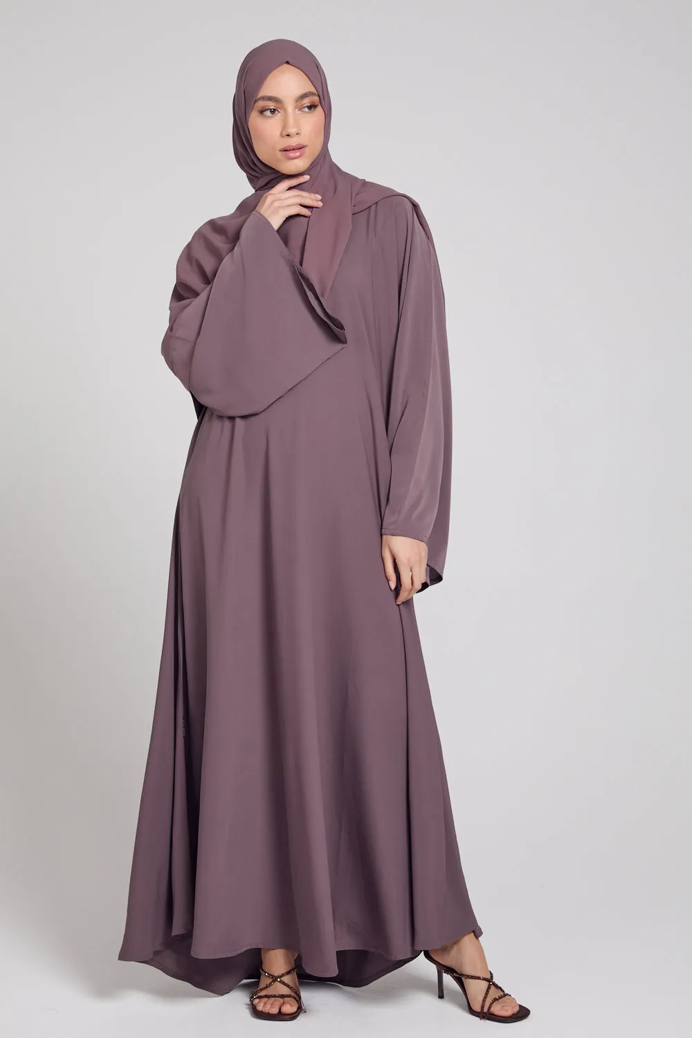 Flared Sleeve Umbrella Cut Closed Abaya - Twilight Mauve