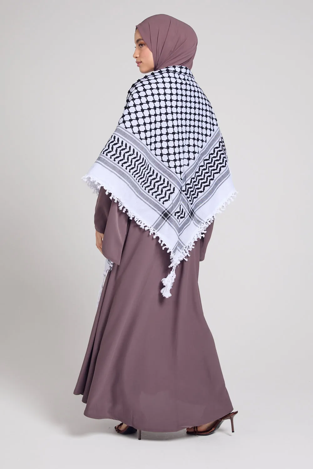 Flared Sleeve Umbrella Cut Closed Abaya - Twilight Mauve