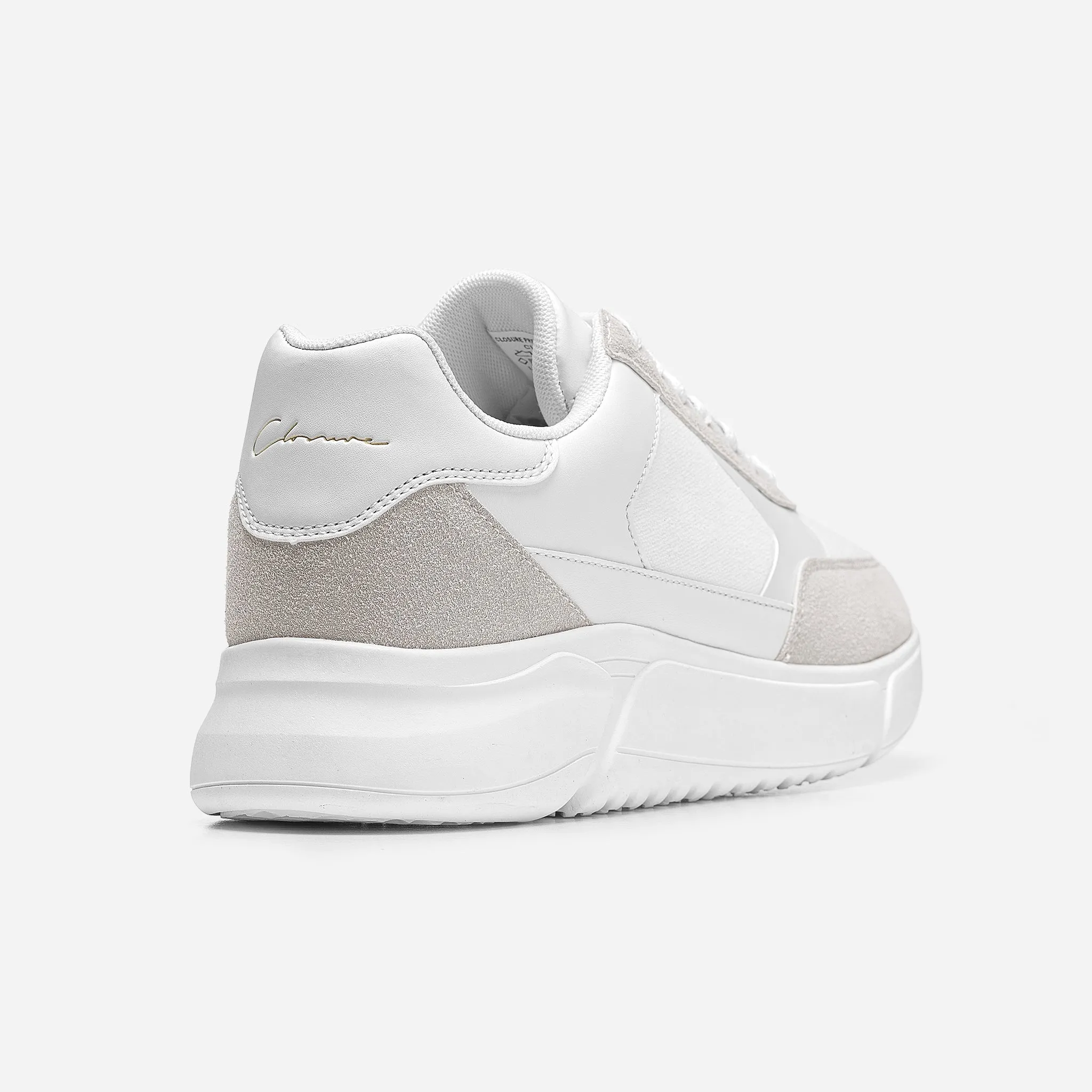 Premium Mesh Runner | White