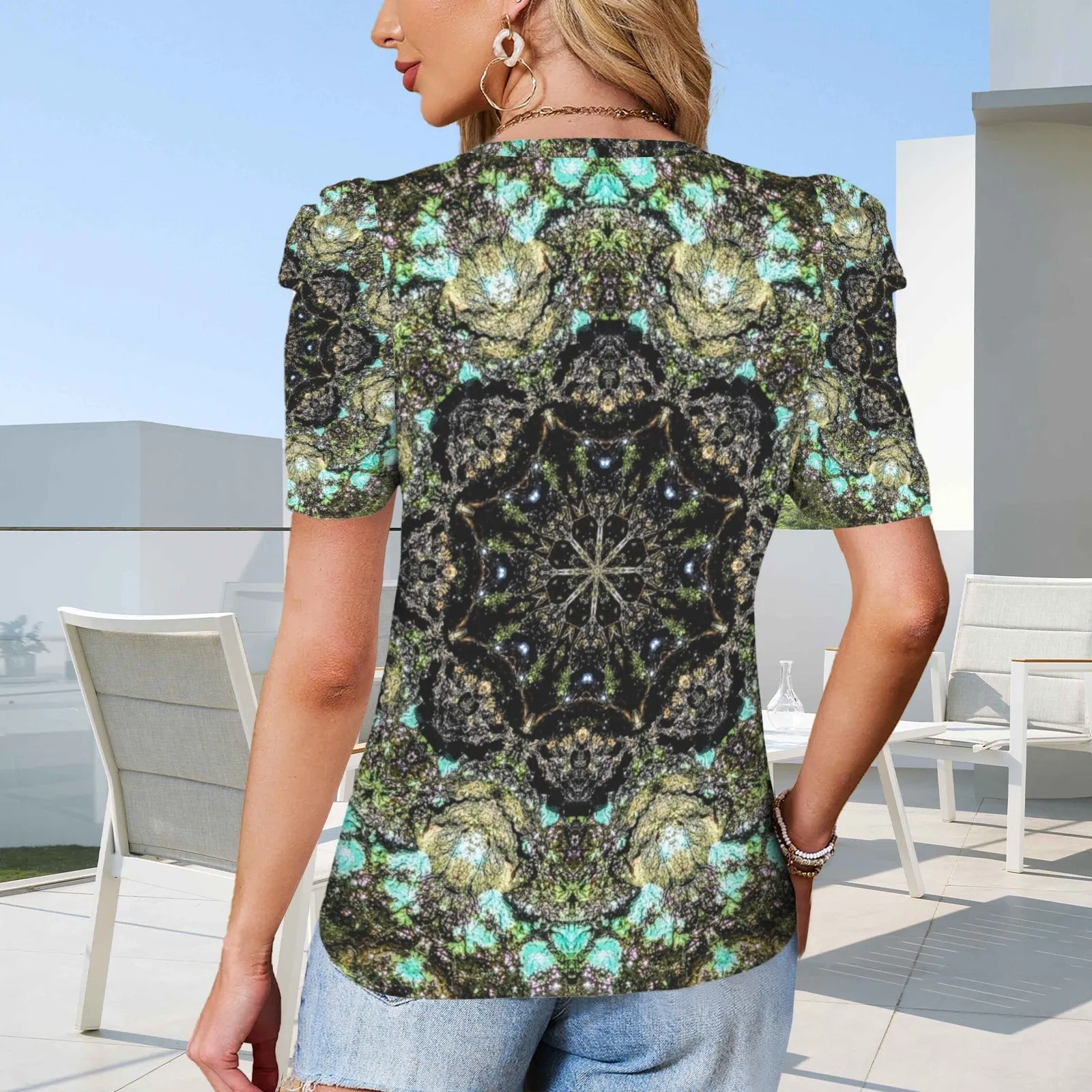 Puff Sleeve T-Shirt Blue Algae Medallion