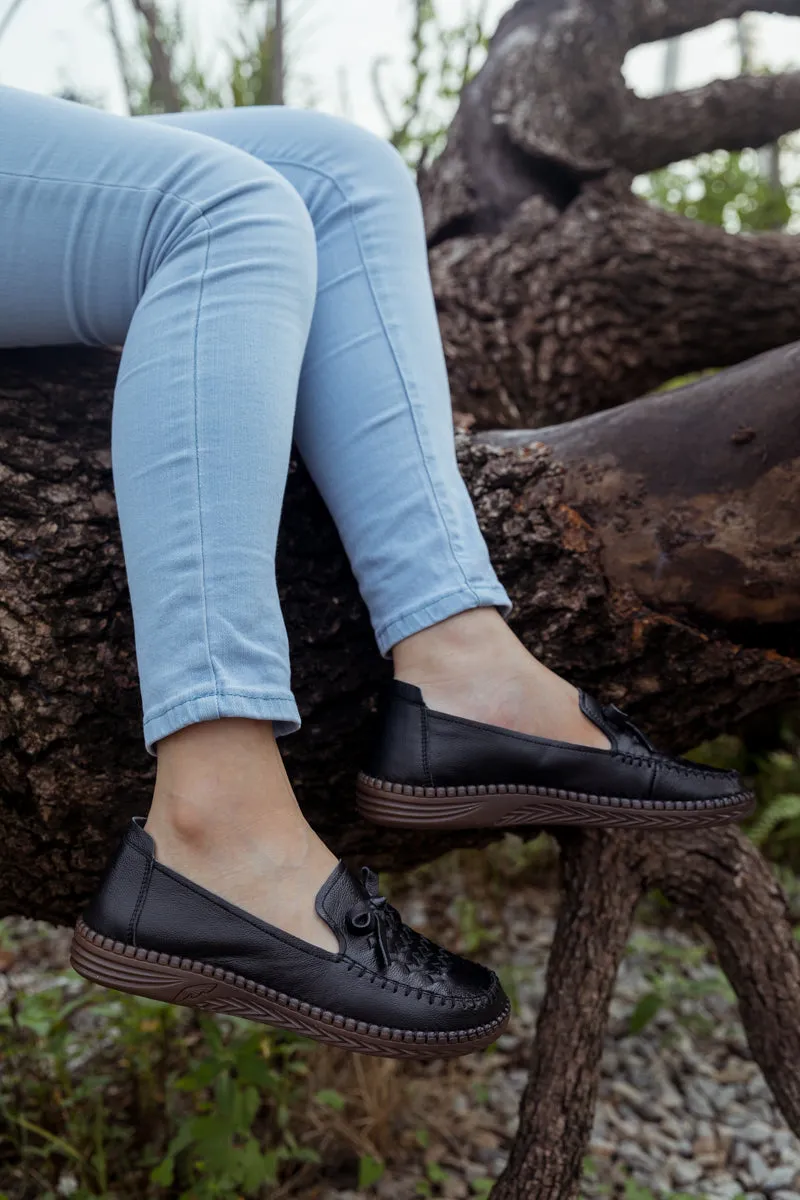 RUMOUR HAS IT| BRAIDED UPPER LEATHER LOAFER  - BLACK