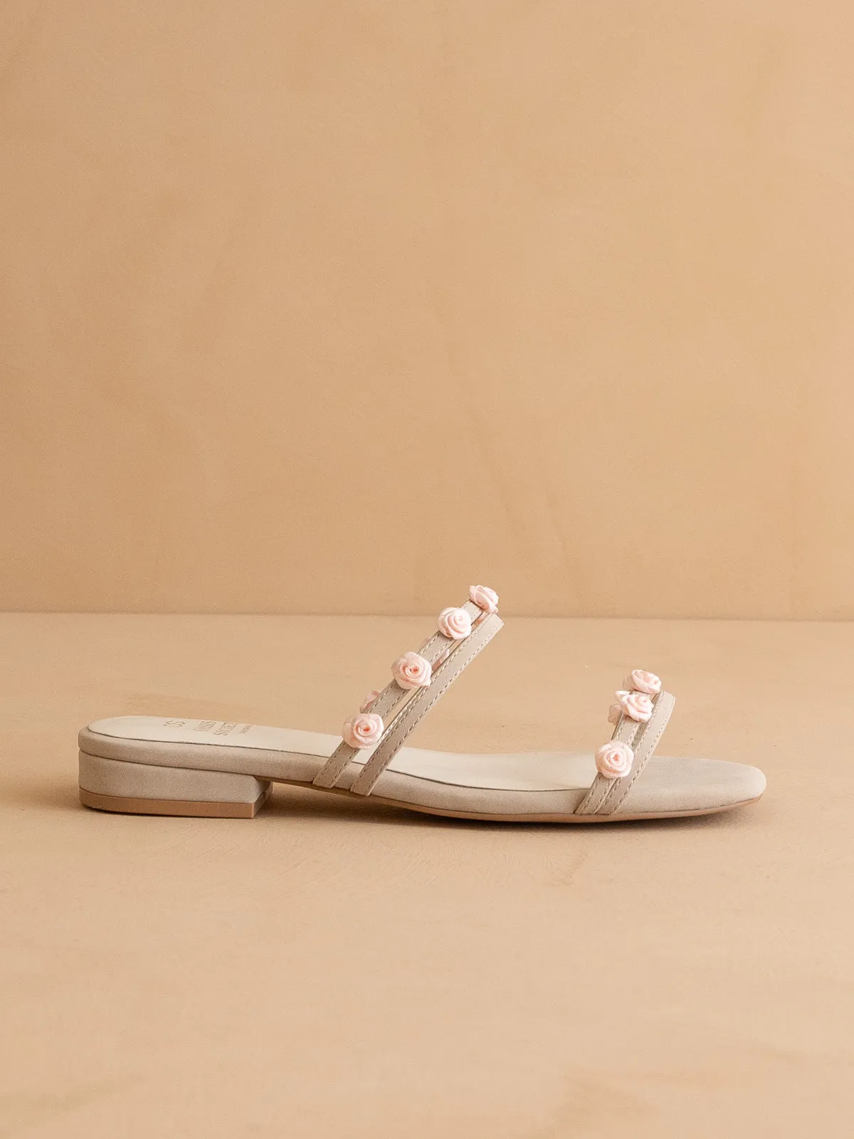 The Rosanna | Light Grey  Rosette Detailed Flats
