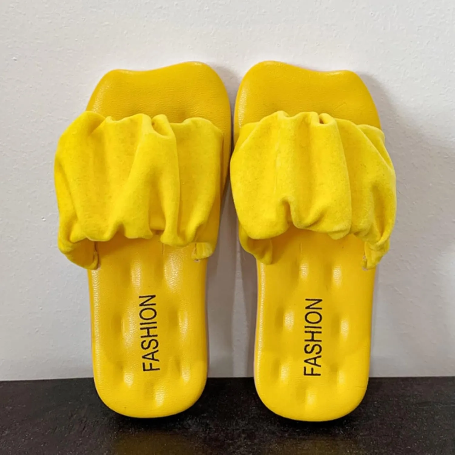 Toddler Slippers Girl Children Slippers Fashion Soft Bottom Flat Bottom Parent Child Girl Sandals en Sandals Girls