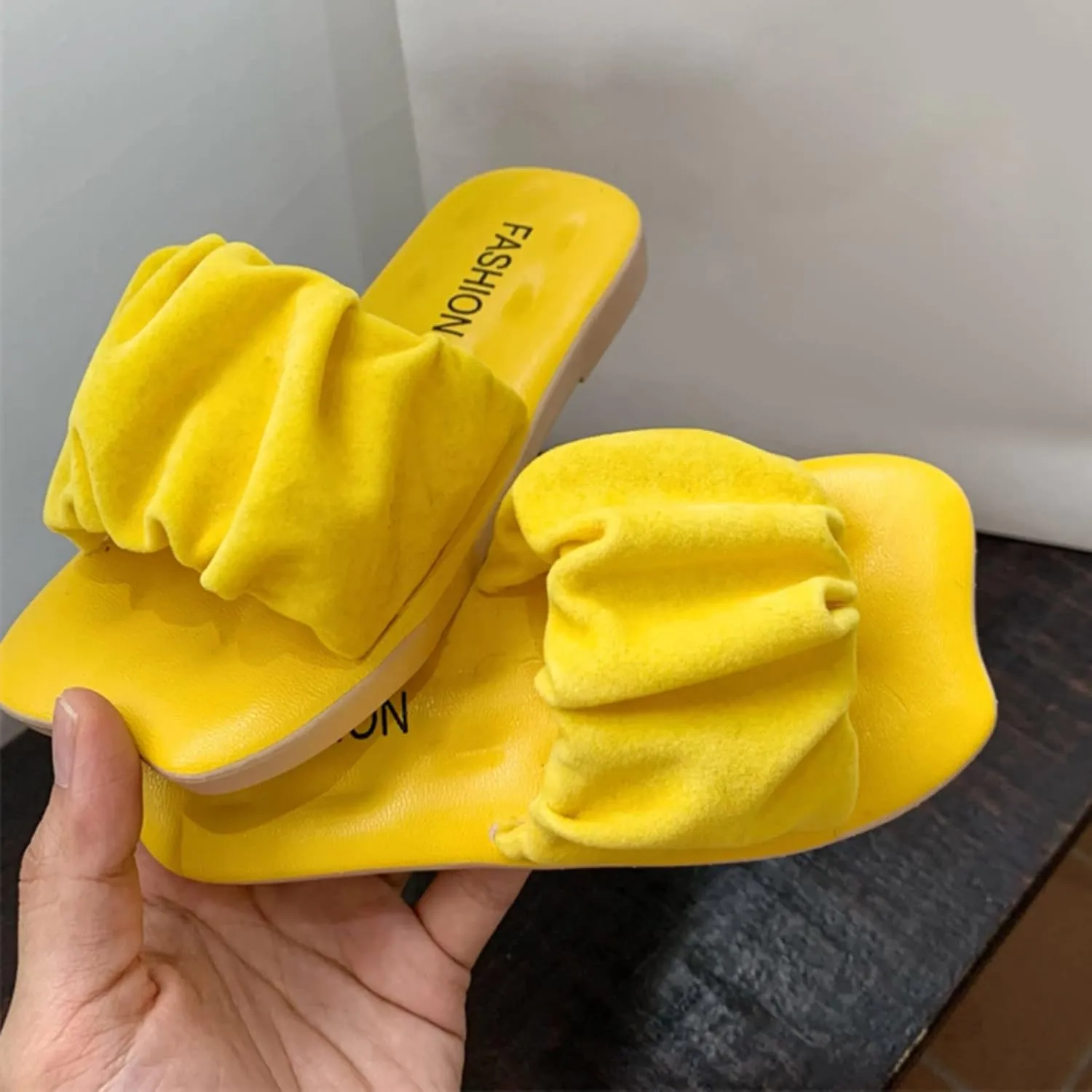 Toddler Slippers Girl Children Slippers Fashion Soft Bottom Flat Bottom Parent Child Girl Sandals en Sandals Girls