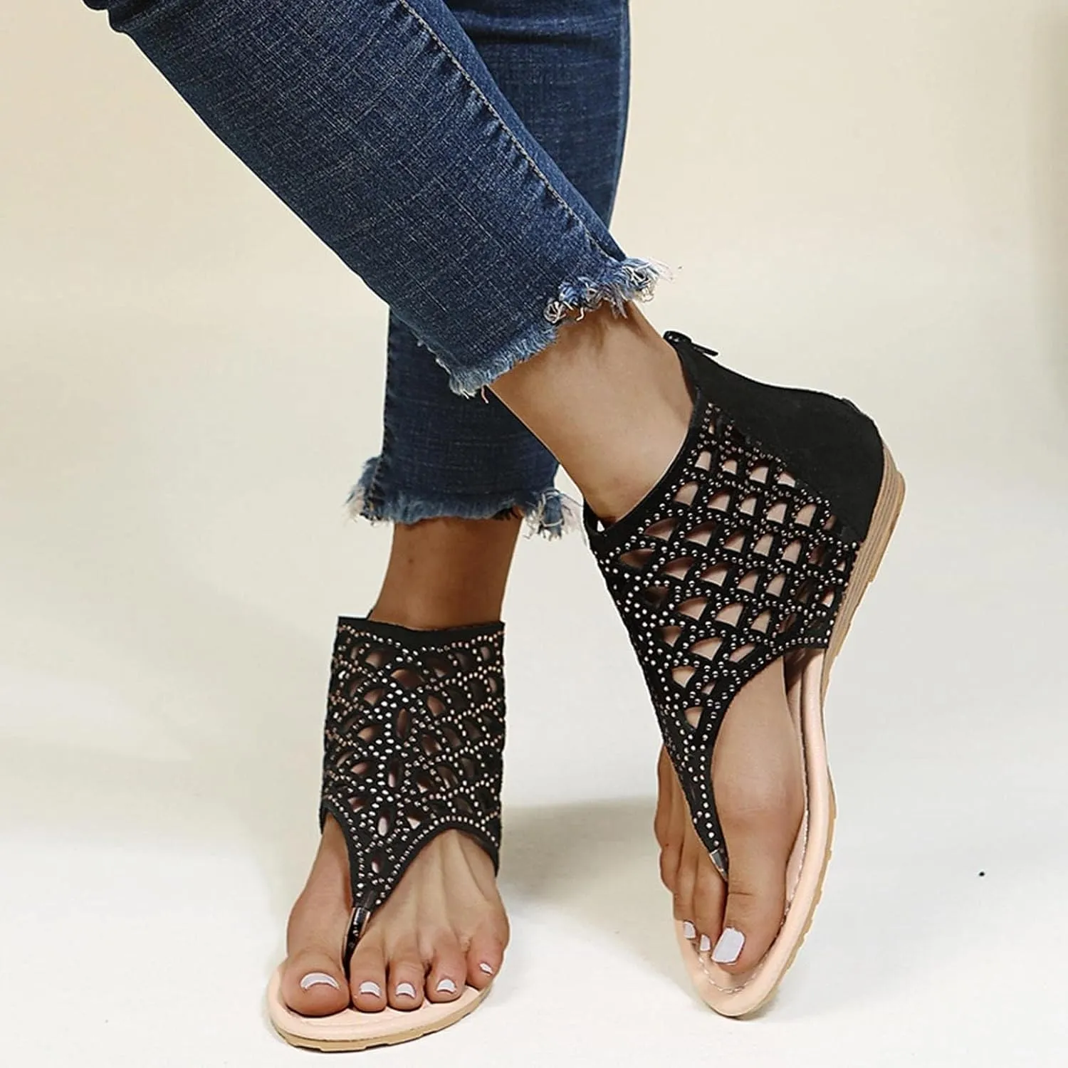 ZHOUYF T-Strap Flat Sandals for Women Rhinestone Bohemian Beach Sandals Summer Hollow Out Flip Flops Roman Gladiator Sandals